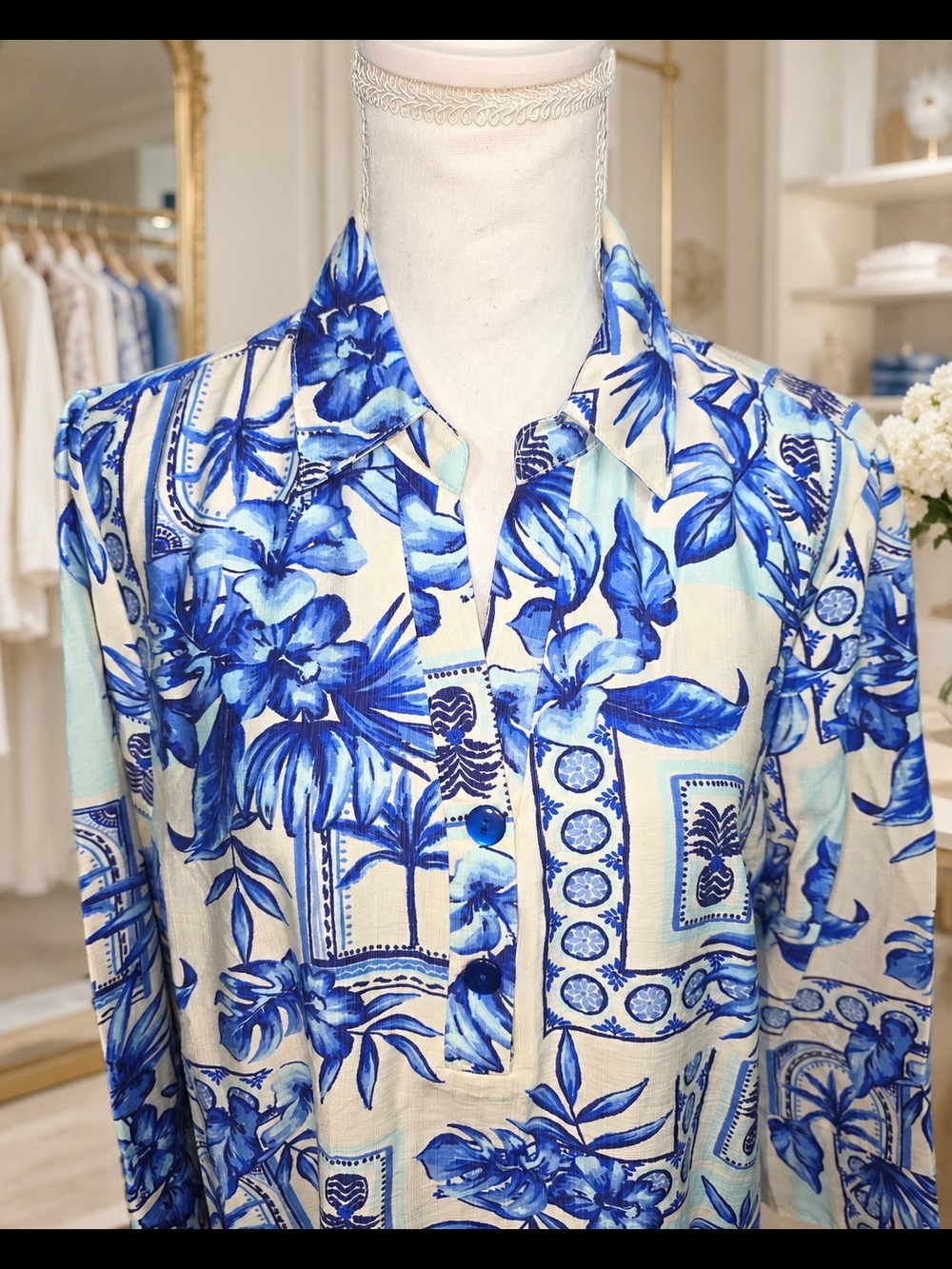 Unique Spectrum by Mille Gabrielle Blue Tropical Print Tunic Top, size M, NWT - Picture 5 of 10